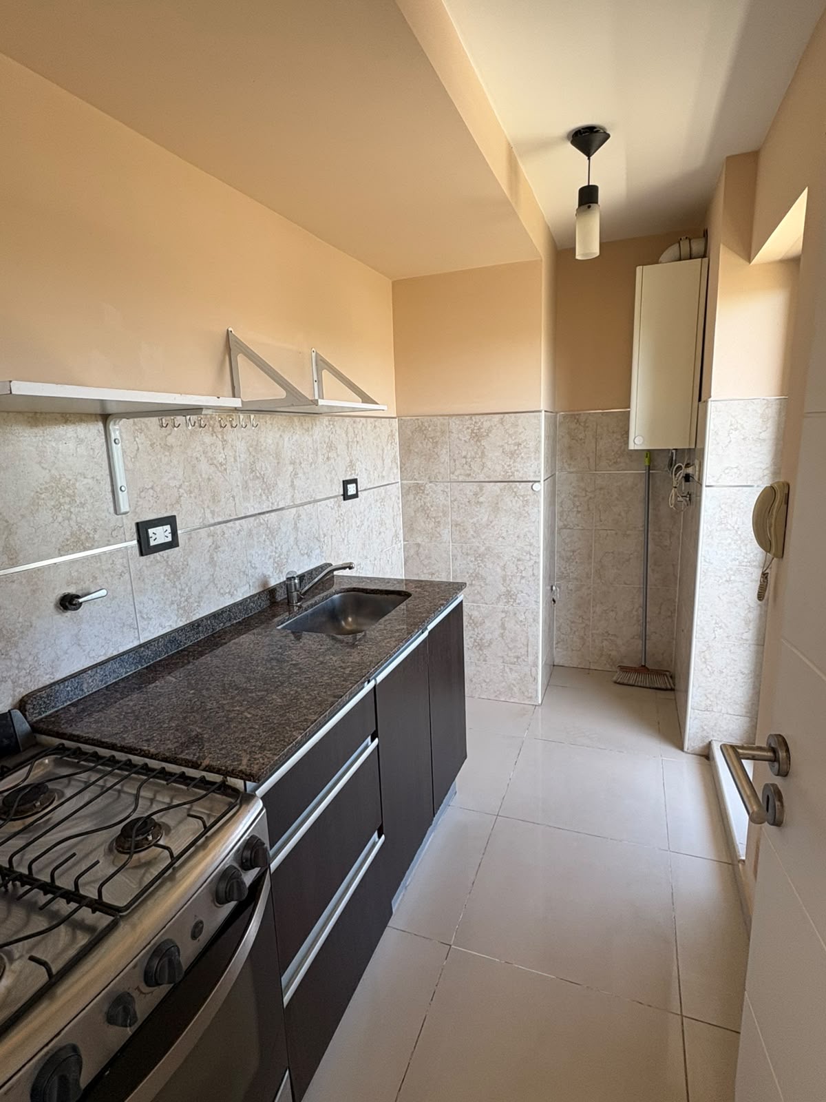 ALQUILER – DEPARTAMENTO EN MILENICA | SAGRADA FAMILIA